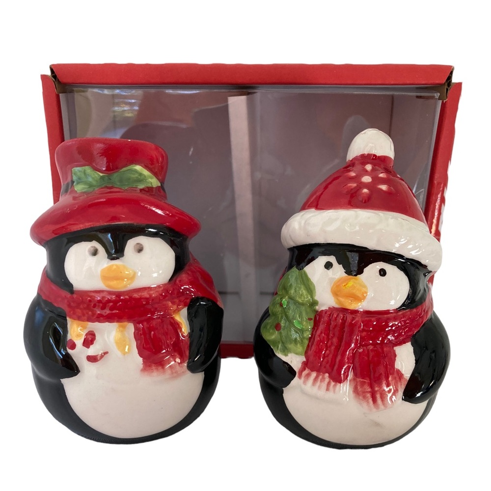 Christmas Penguin Porcelain Salt & Pepper Shaker Set Holiday Original Box